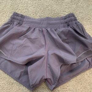 Lululemon 2.5 Hotty Hot Shorts